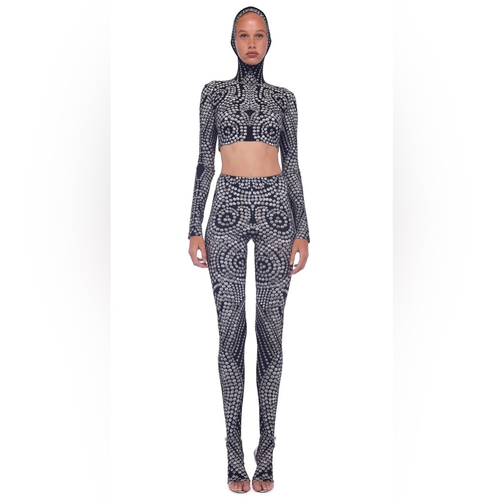 Norma Kamali Cap Crop Top